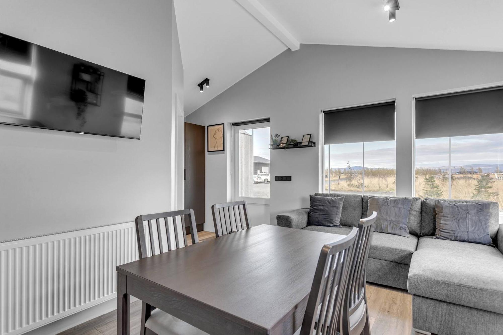 Selfoss Modern Cabins Rum bild